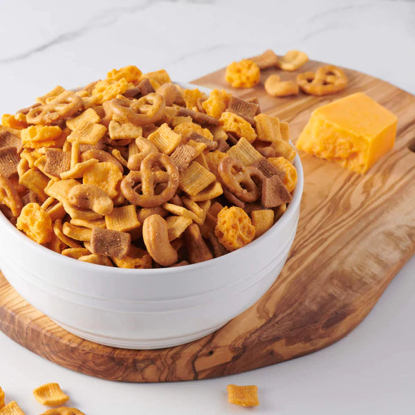 Cheddar Crunch Mix Snack Mix (6 Pouches)
